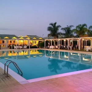 Hotel Villa Fanusa 4*, Fanusa Italia
