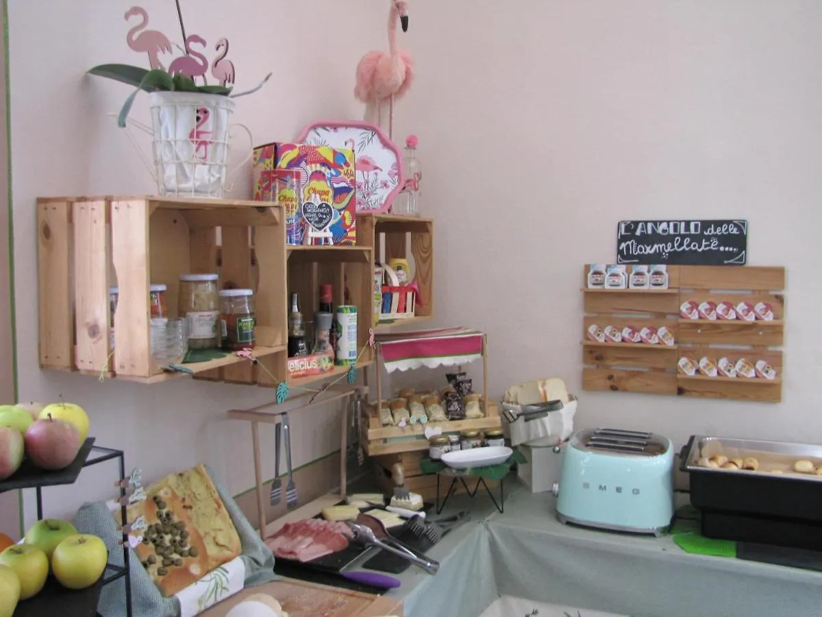 Bed and Breakfast Bb La Bella Addormentata E Il Principe Calaf Lucca 2*,  Italien