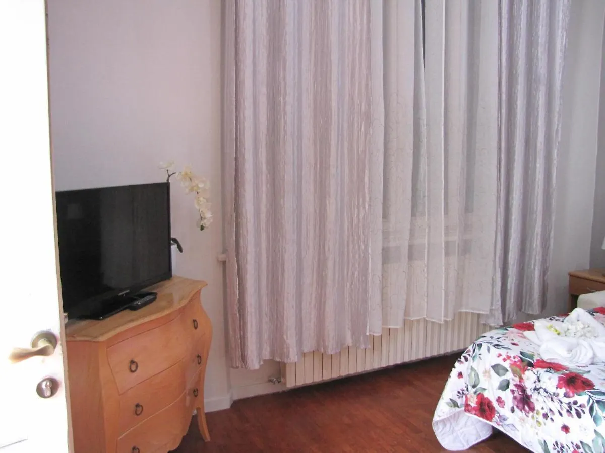 ** Frühstückspension Bed and Breakfast Bb La Bella Addormentata E Il Principe Calaf Lucca Italien