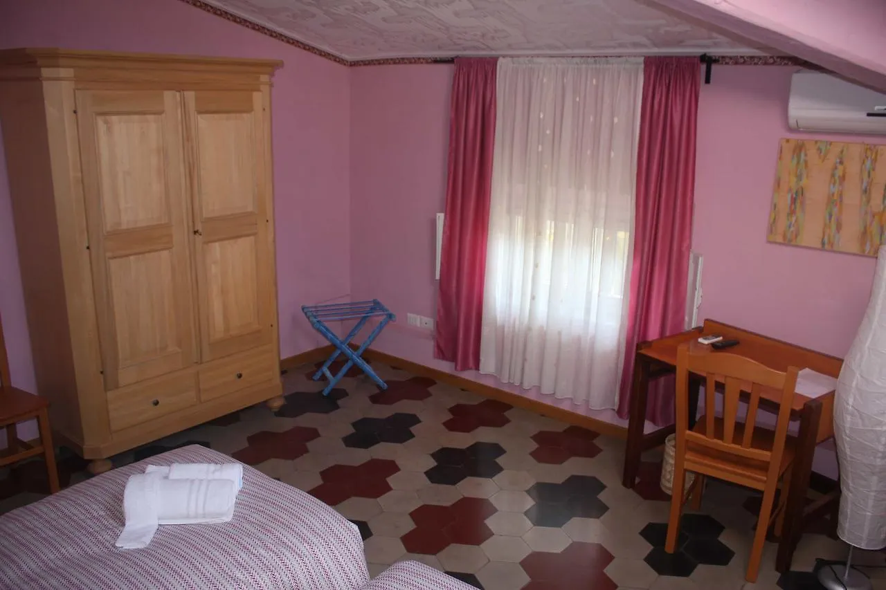 ** Frühstückspension Bed and Breakfast Bb La Bella Addormentata E Il Principe Calaf Lucca Italien