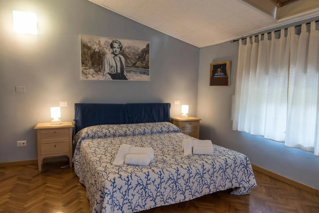 Bed and Breakfast Bb La Bella Addormentata E Il Principe Calaf Lucca Frühstückspension