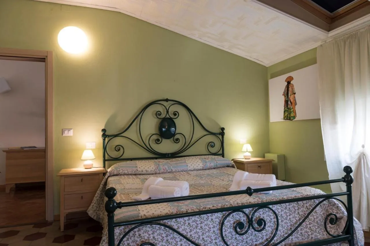 Bed and Breakfast Bb La Bella Addormentata E Il Principe Calaf Lucca